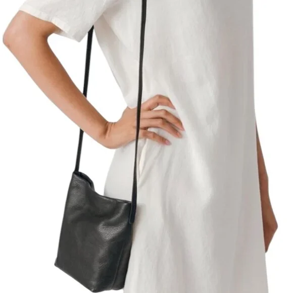 Baggu Black Soft Milled Leather Crossbody Shoulder Bag Minimalist Classic - Picture 5 of 12